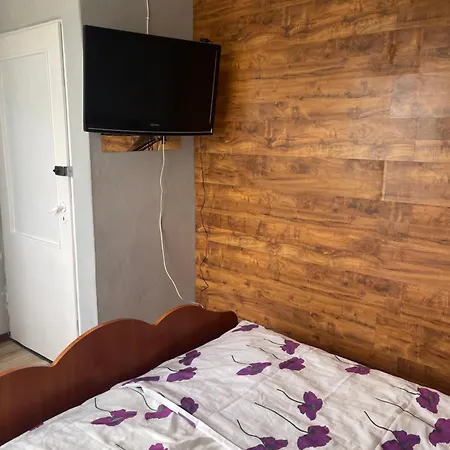 ホームステイ Tififi Na Wloskiej Prowincji