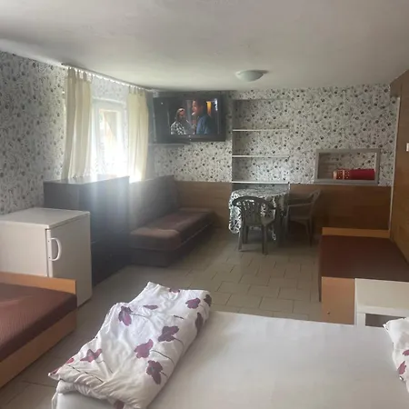 Tififi Na Wloskiej Prowincji * ポビエロボ