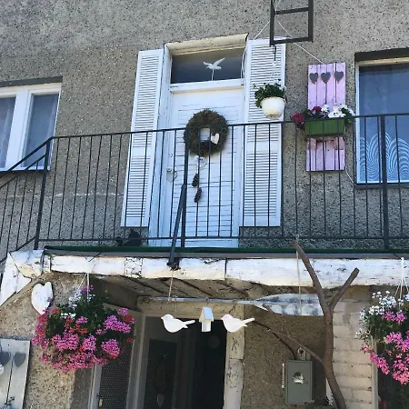 Tififi Na Wloskiej Prowincji ホームステイ ポビエロボ