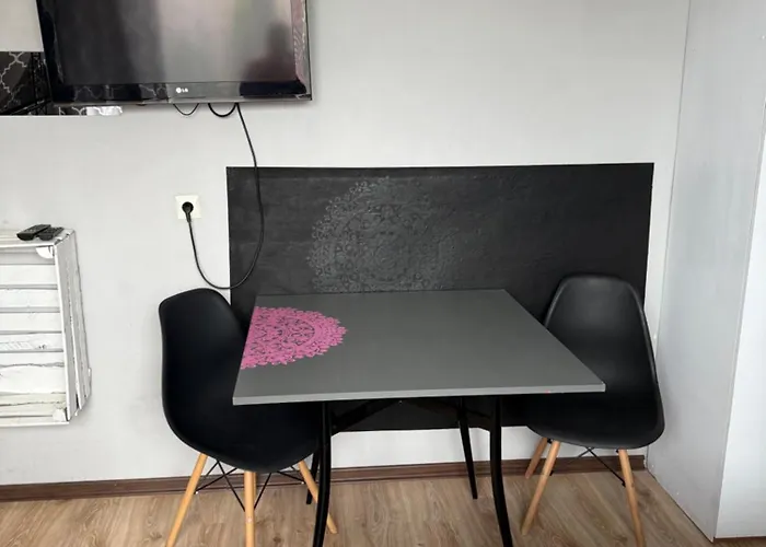 Tififi Na Wloskiej Prowincji * بوبيروفو