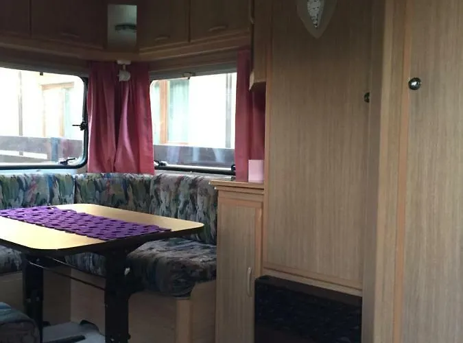 Tififi Na Wloskiej Prowincji * Pobierowo