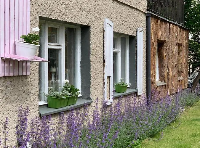 Tififi Na Wloskiej Prowincji بوبيروفو